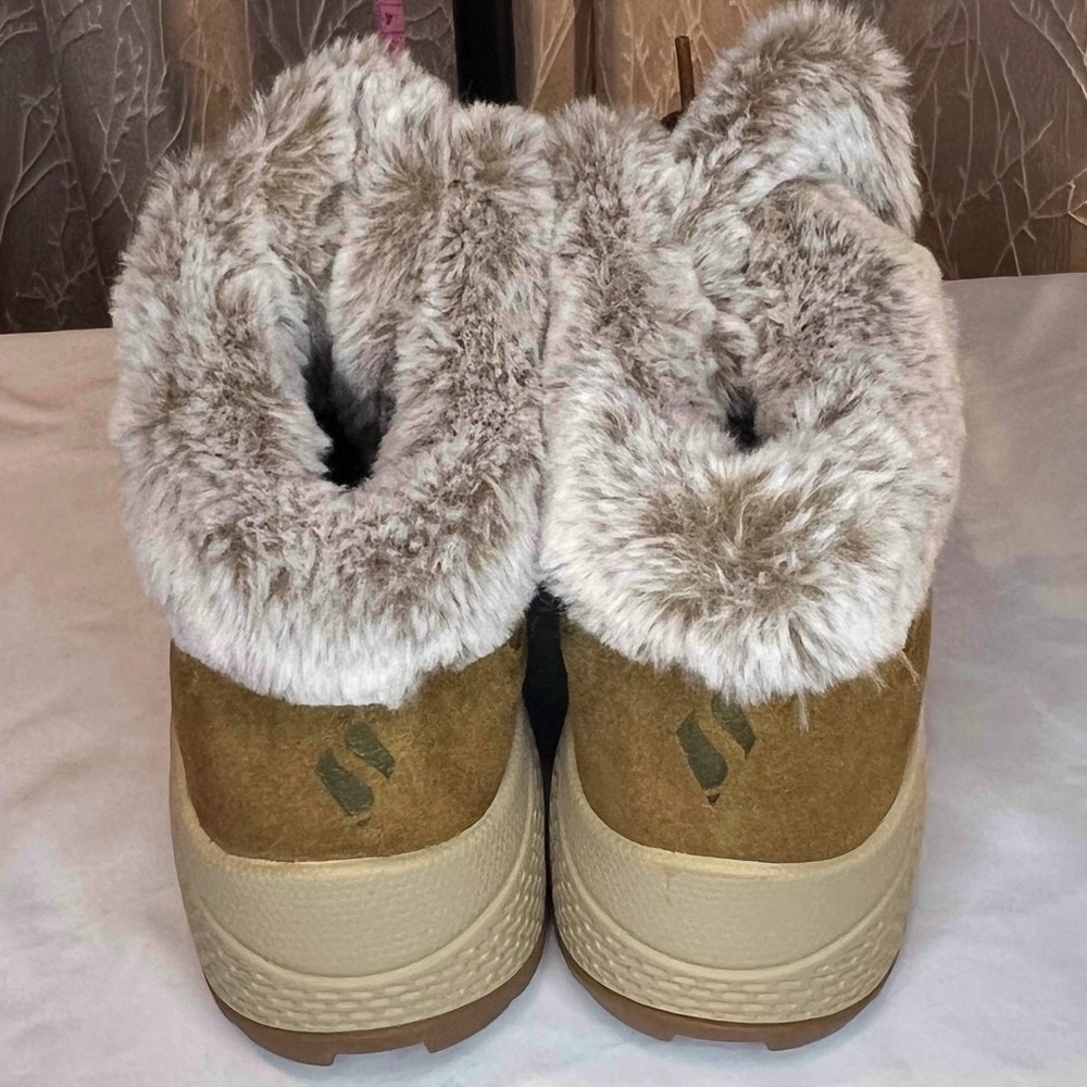 Skechers Brown Winter Boots Durable Comfort - Picture 4 of 6
